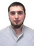 Врач Аларханов Адлан Рустамович