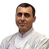Врач Гердт Виктор Андреевич
