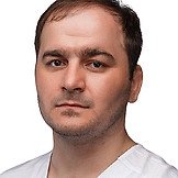 Врач Ханалиев Махмуд Ахметович