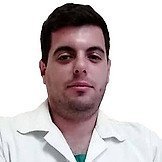 Врач Масуд Тамер Басел
