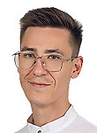 Врач Нужнов Максим Юрьевич