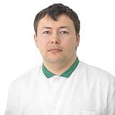 Врач Солодовник Андрей Васильевич