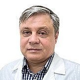 Врач Толстухин Максим Геннадьевич